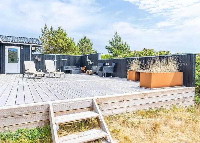 בית נופש 6 Person In Henne *