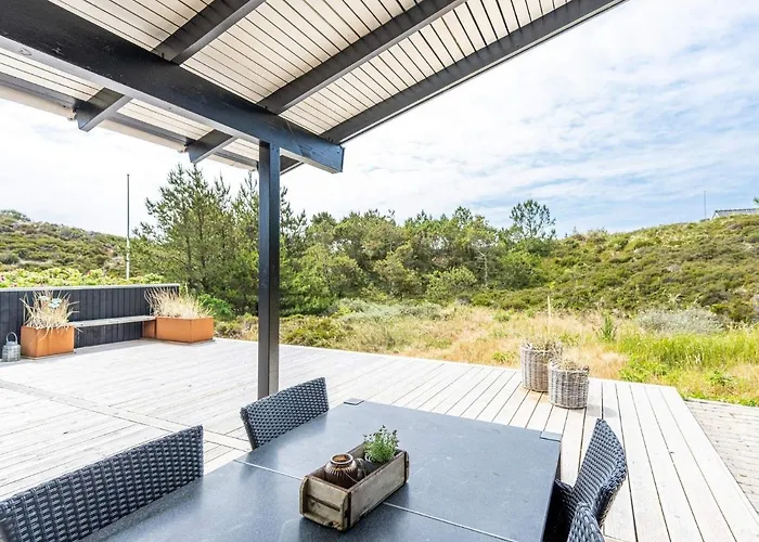 6 Person In Henne * האנה סטרנד