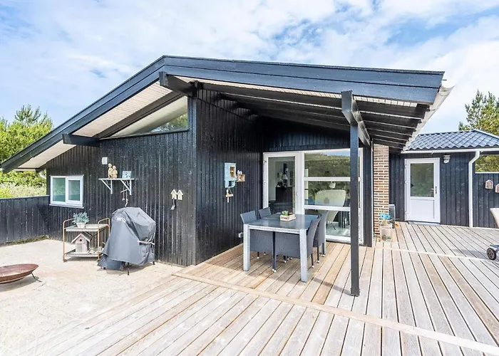 6 Person In Henne בית נופש האנה סטרנד